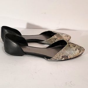 𝅺Cole Haan Women's Snake Embossed  Flat